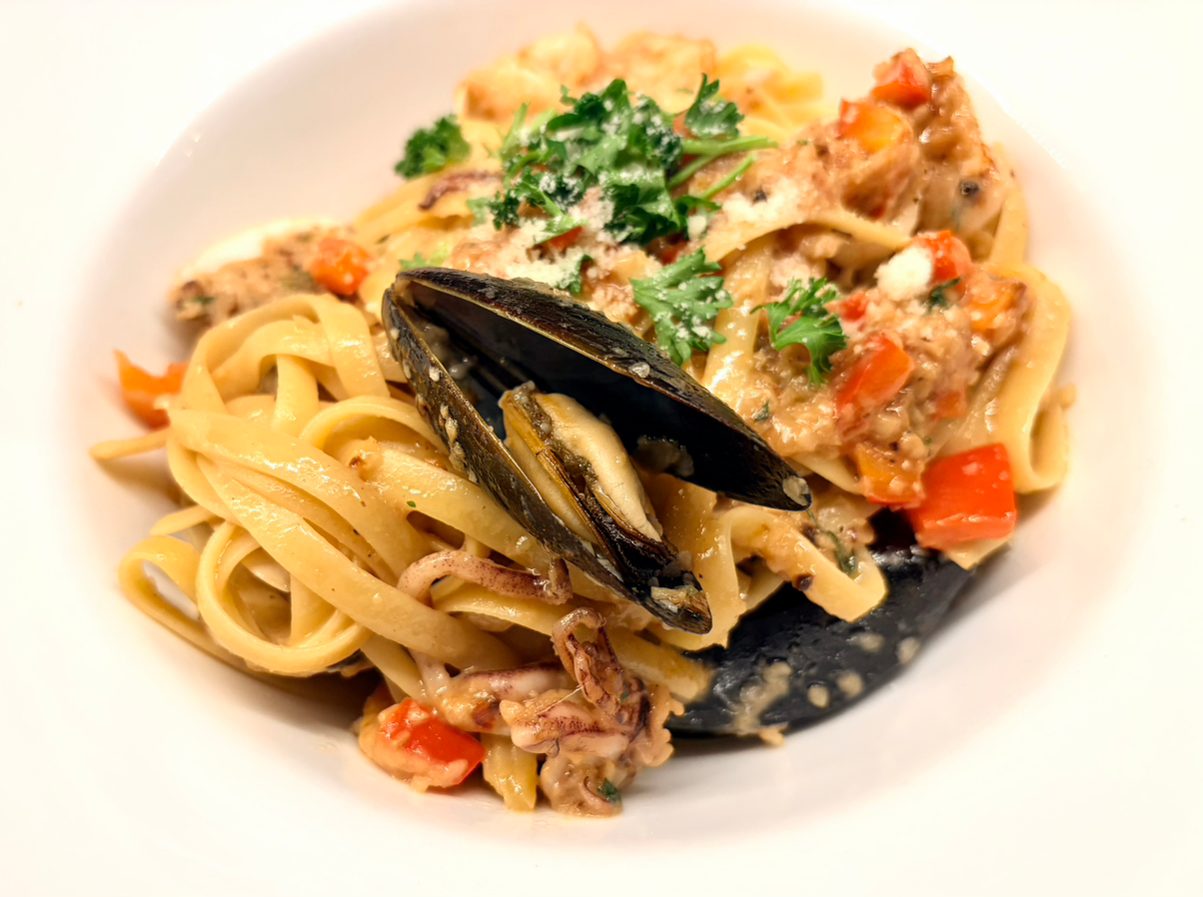 Seafood Linguini.