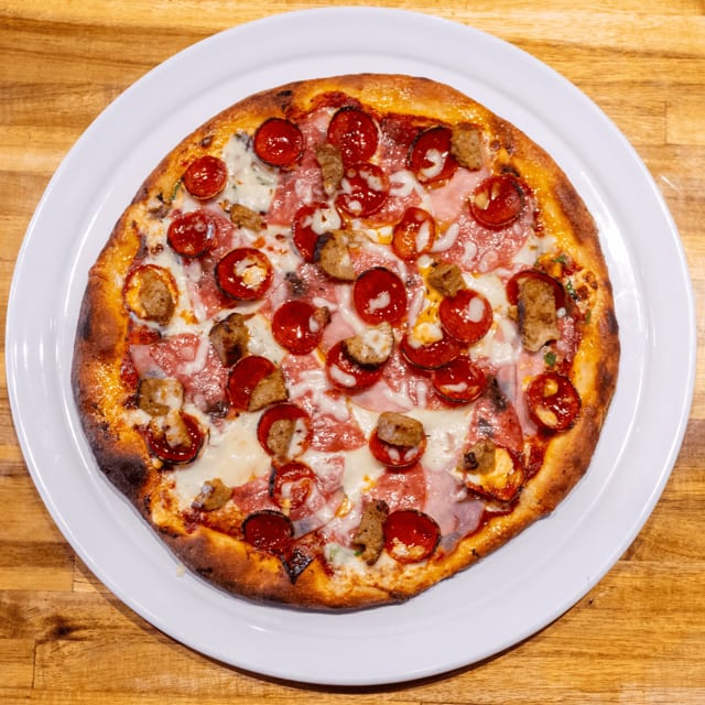 Tutto Carne Pizza.